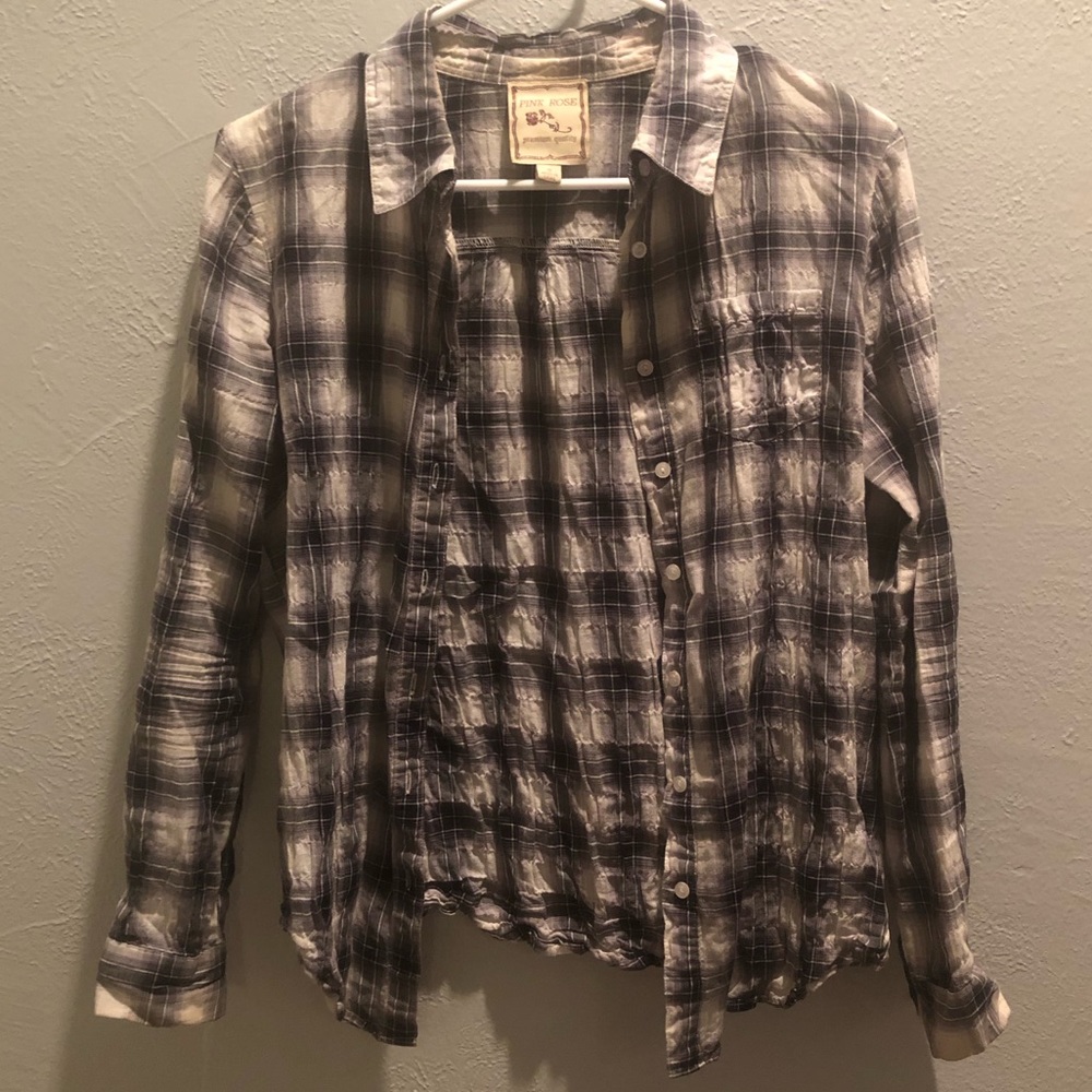 Unique Plaid Button-Up - Picture 2 of 4